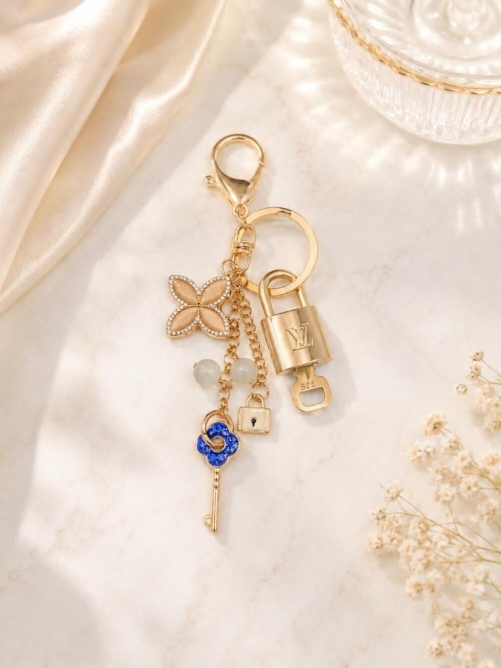 Authentic LV Gold Padlock & Key 🔑 Designer Bag Charm w/ Unbranded Keychain